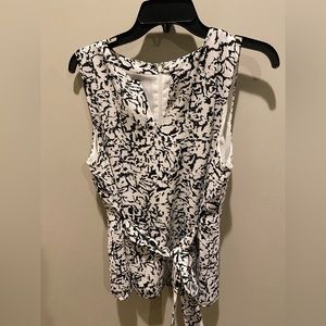 Banana Republic Sleeveless blouse